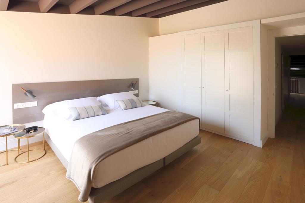 Apartaments Placa Del VI 지로나 외부 사진