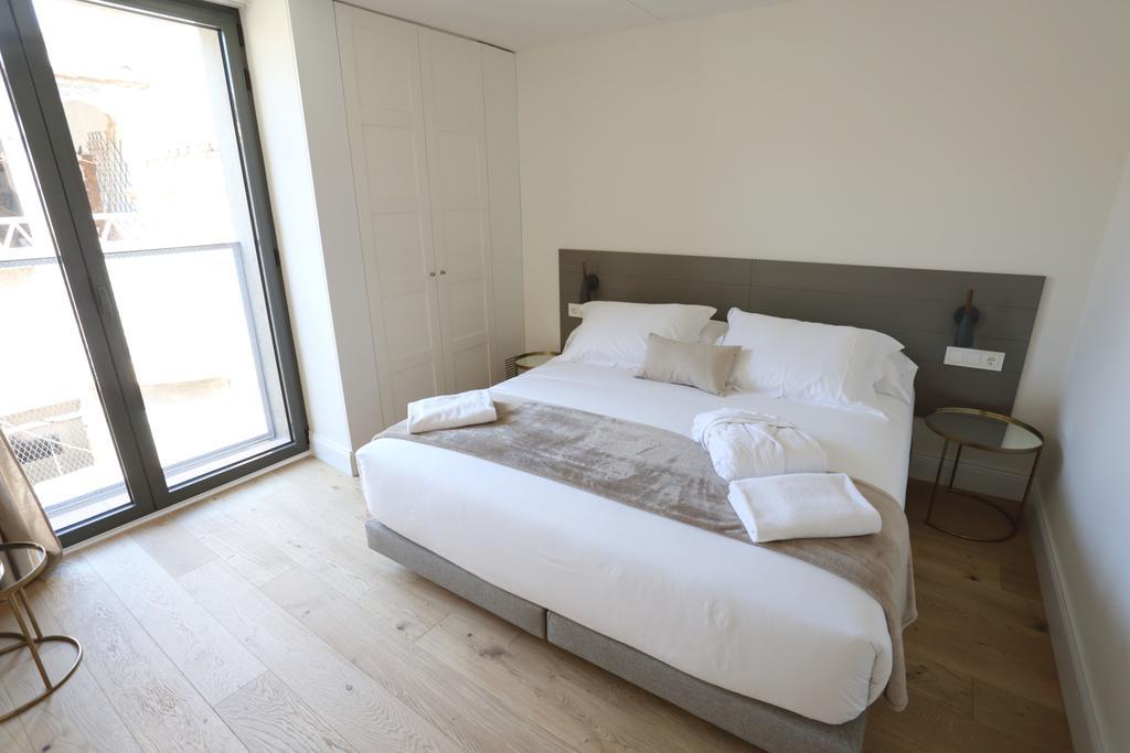 Apartaments Placa Del VI 지로나 외부 사진