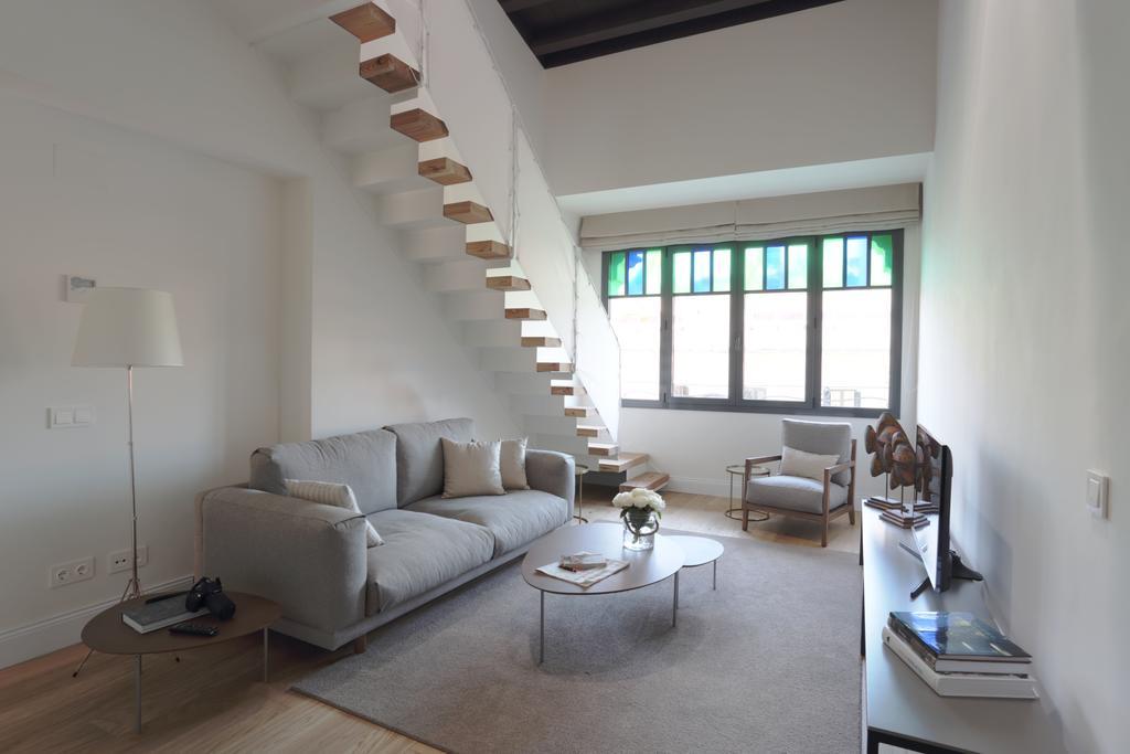 Apartaments Placa Del VI 지로나 외부 사진