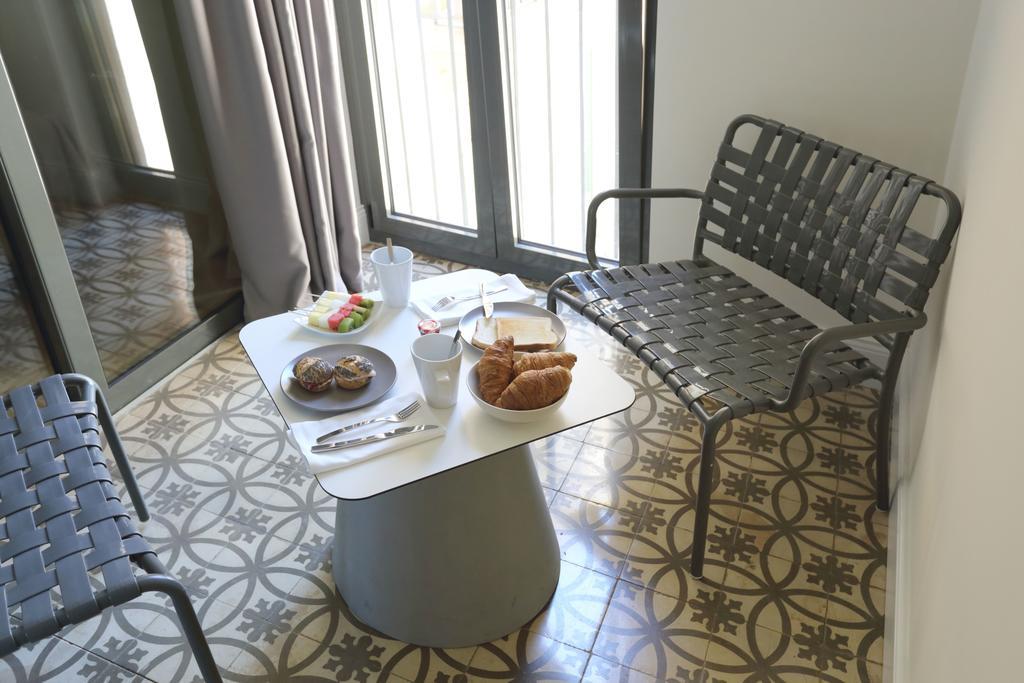 Apartaments Placa Del VI 지로나 외부 사진